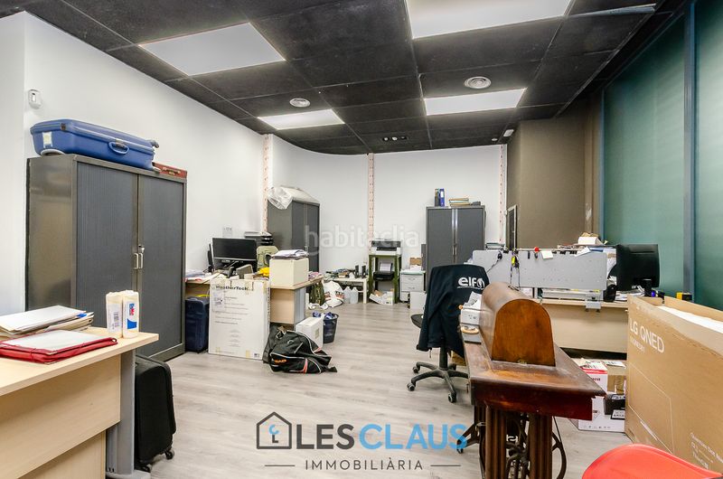 Foto 42fa4481-6b25-49ba-9594-eaa252e0d7f3. Pis a Sants Barcelona