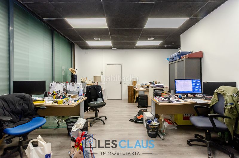 Foto 7539cf27-6995-4d45-89ee-8b4cd775dbc2. Pis a Sants Barcelona