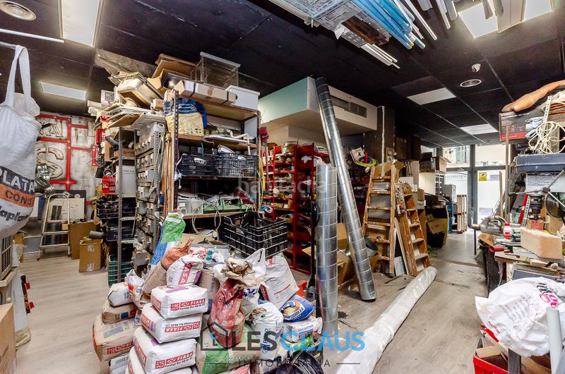 Foto b1986757-07a8-4e75-a5c3-42dcdf6c0caa. Pis a Sants Barcelona