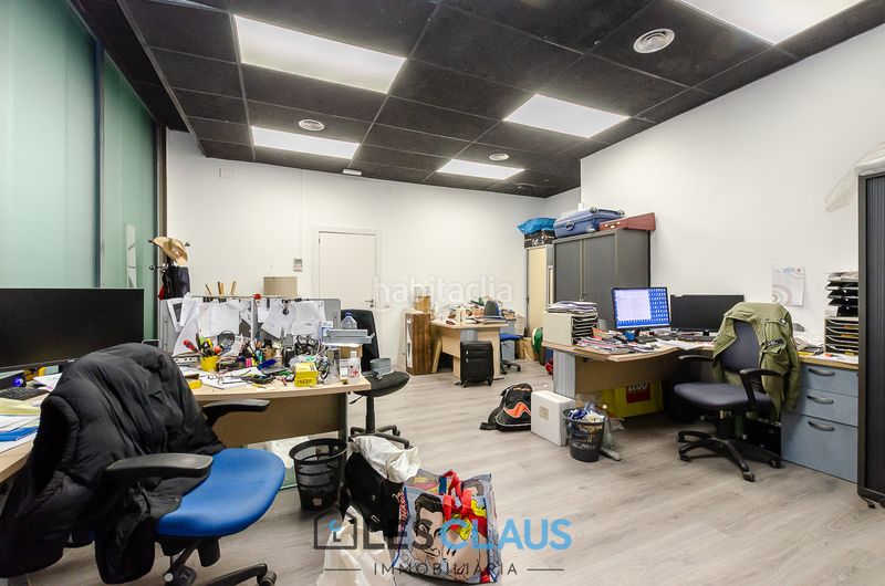 Foto b203a1d6-81a3-4258-97b7-086181158868. Pis a Sants Barcelona