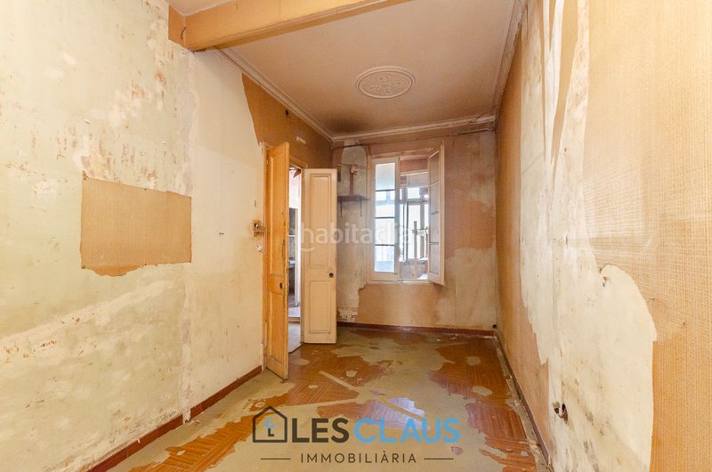 Foto f8c6ee21-03b3-424b-98e8-11413feaeafe. Piso en Hostafrancs Barcelona