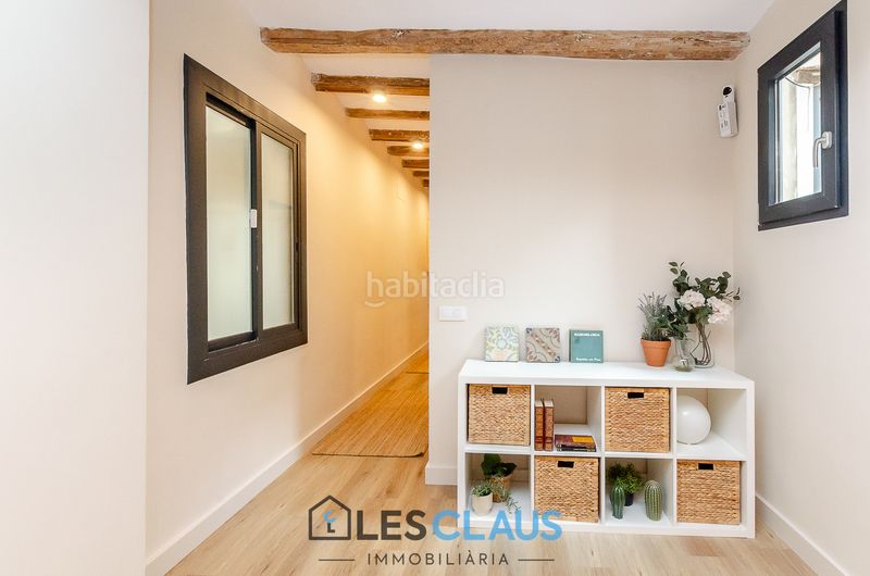 Foto 370b6230-5539-4e43-bcb0-1262c00877d6. Piso en Raval Barcelona
