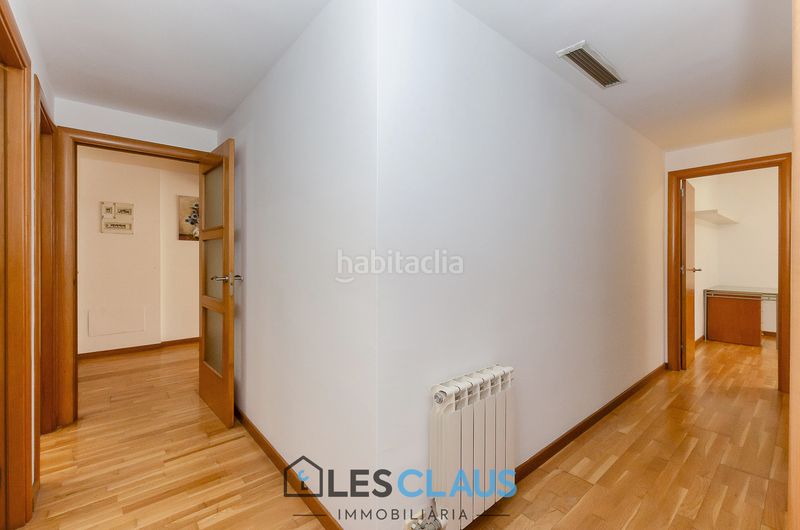 Foto e5f61710-f9e3-49cd-835d-582019339cc6. Pis amb calefacció a La Bordeta Barcelona