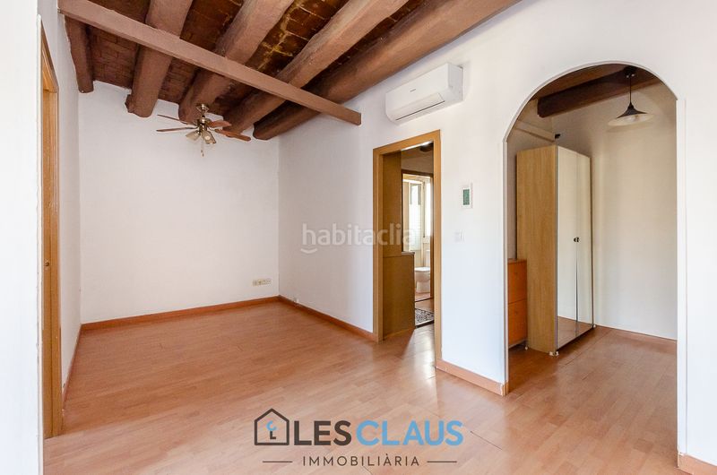 Foto 077a9db6-f25e-491b-aea9-4db949837b4b. Piso en Hostafrancs Barcelona