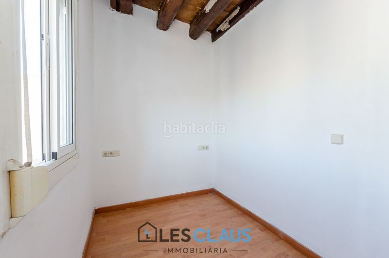 Foto 64f2a033-99c0-4978-b009-17be569baf80. Piso en Hostafrancs Barcelona