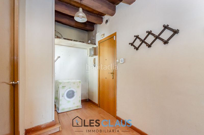 Foto a0224f5d-5b32-4ebe-a848-85d9c917be5c. Piso en Hostafrancs Barcelona