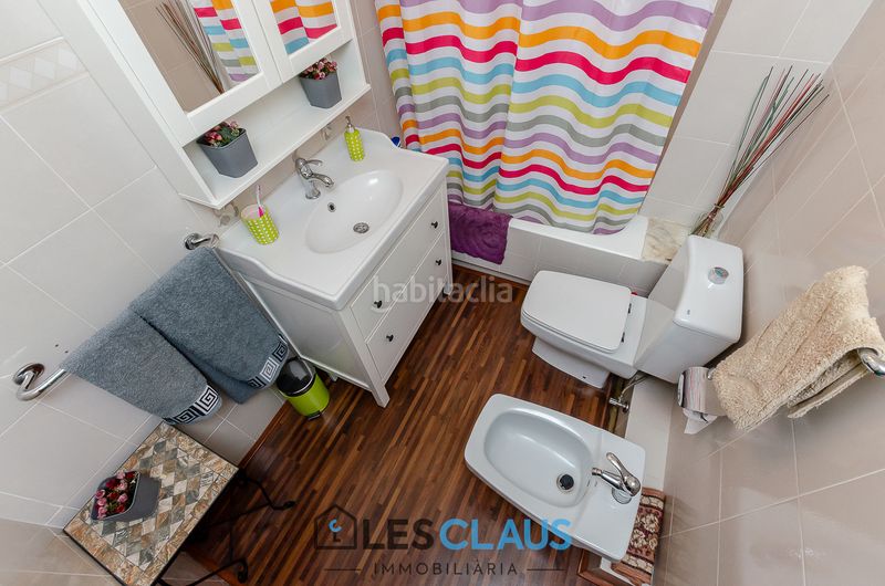 Foto 78fb3cad-62c2-452a-8bcc-14f880bcaaed. Duplex con riscaldamento parcheggio in Sants Barcelona