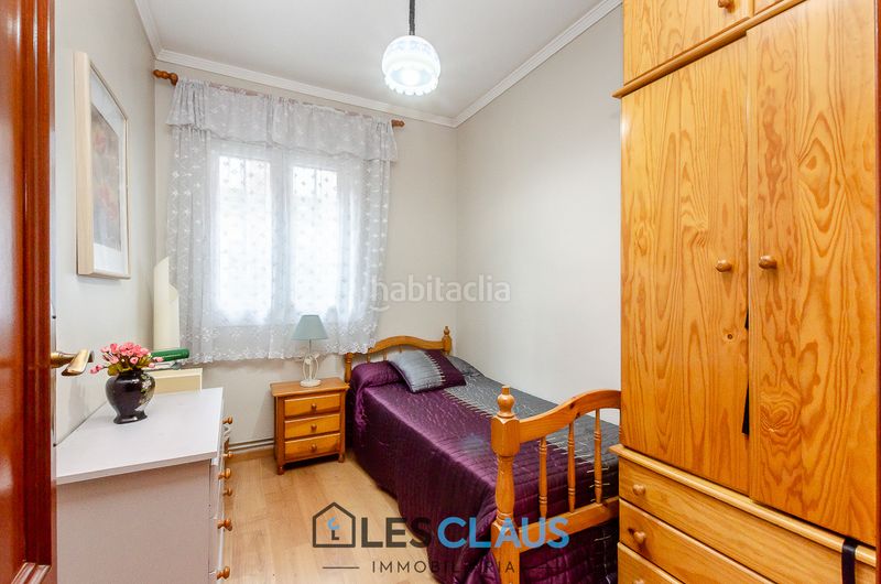 Foto ac939ee5-fc3d-409e-b661-c28964f95fff. Duplex con riscaldamento parcheggio in Sants Barcelona