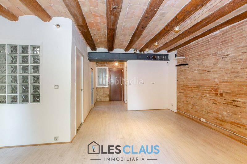 Foto 12c60fe2-c1c2-4cdd-8b72-2f1e1d83568f. Loft a Raval Barcelona