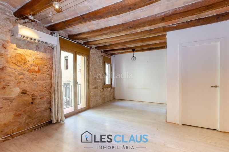 Foto b3434002-9b2b-433a-ae6c-87a2f3a48081. Loft a Raval Barcelona