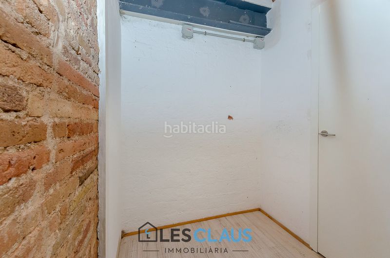 Foto d0c8ca38-676a-4342-bbf4-add82b47d0b1. Loft a Raval Barcelona