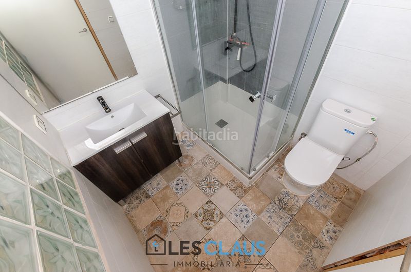 Foto f37fedc0-fe67-4d63-9a01-f2ab0fd0371e. Loft a Raval Barcelona