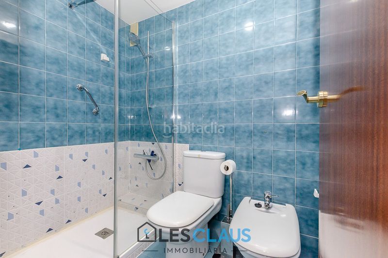 Foto be728ad8-3842-4795-b6d7-92a87fb8128e. Piso en La Bordeta Barcelona