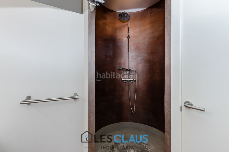 Foto b6ade374-bb52-469c-a91f-0ddd4f194221. Piso en Sant Ramon - Maternitat Barcelona