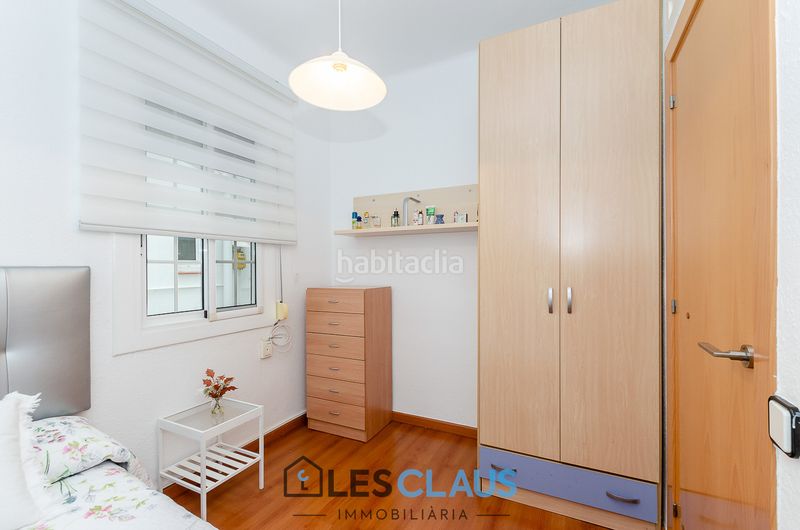 Foto 5d970c5b-e552-4820-b9c3-c3d3fbeee3ec. Pis amb calefacció a Sants-Badal Barcelona
