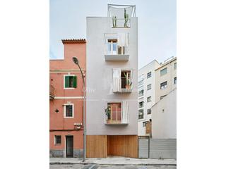 Casa  N/a. Minimalismo y funcionalismo en el centro de palma
