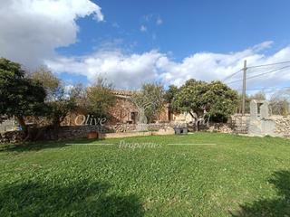 Country house  N/a. Casa de campo típica mallorquina con preciosas vistas para refor