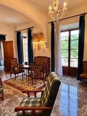 Appartement à Binissalem. Espectacular vivienda de 1930 a la venta, en plena plaza de bini