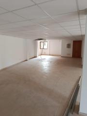 Lloguer Local Comercial a Binissalem. Local comercial en binissalem