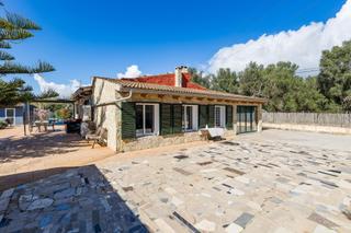 Xalet a Binissalem. Casa de campo en venta en binissalem