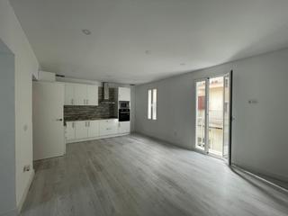 Àtic a Centro. Áticodúplex reformado en el centro de inca