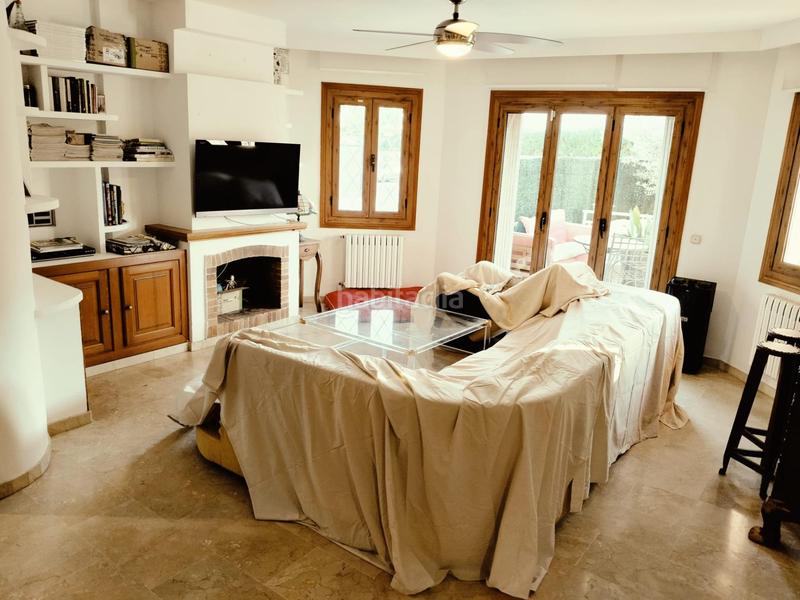 Foto e328a04c-7bd1-4dec-8eae-59995d8c9752. Chalet mit heizung parking in Can Pastilla Palma de Mallorca