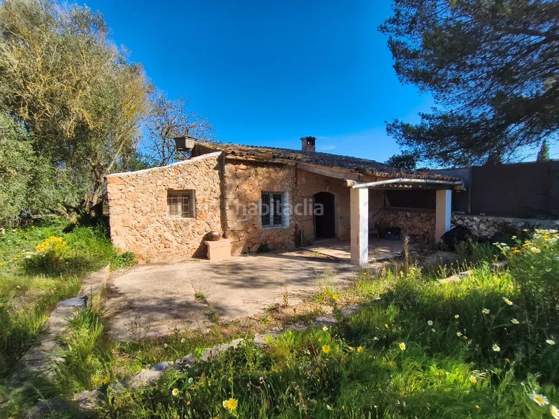 Foto cf7c7caf-9b50-4c25-9803-28ec9b0c7d2a. Masia a Sencelles