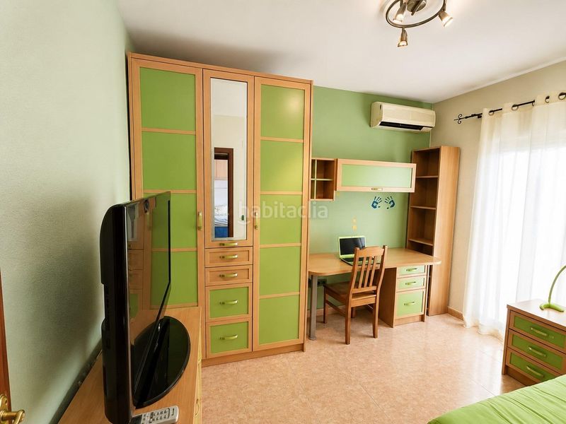 Foto 0a23bd08-ccd3-43e5-9d97-15e59310b5c6. Casa amb aparcament piscina a Playa Muchavista Campello (el)