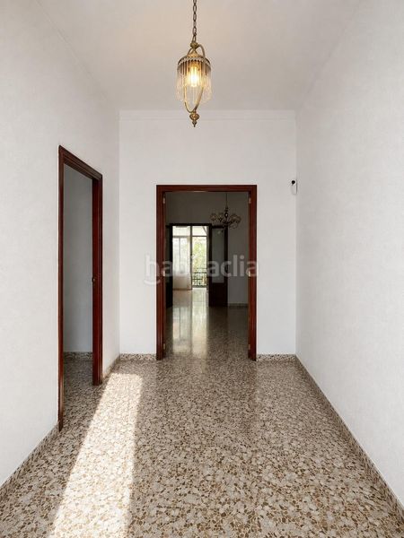 Foto a1a7de66-ee4a-4f21-99f9-a8e4419eefbf. Casa a Gran Via de Colom Inca