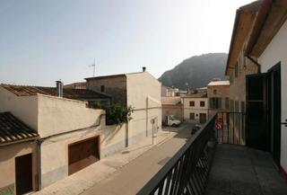 Pis a Pollena Poble. Edificio de 373 m2 en pollena 2 plantas, 2 apartamentos indepen