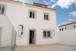 Campillos - Calle 8 de Marzo, 6