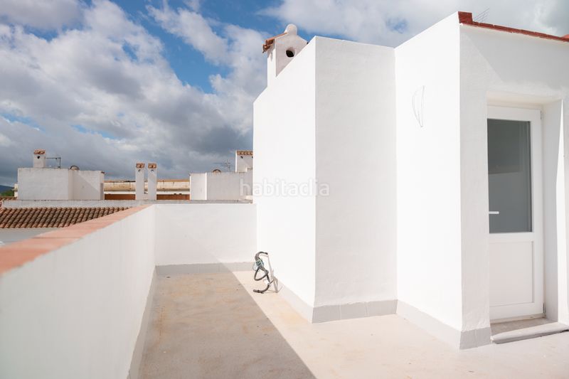 Foto f3083f2b-f6c7-4ce6-93a3-709643efb6f3. Casa adossada 107m<sup>2</sup> a calle 8 de marzo 6 a Campillos