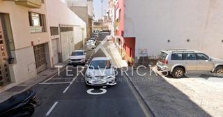 Terreny residencial a Alcalá. Se ofrece en venta un magnífico terreno urbano consolidado, ubic