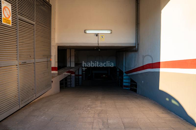 Foto 3ef36e71-67d0-45b5-be97-4a5f3eb2ca03. Piso en paseo independencia 24 ¡descubre tu nuevo hogar en el corazón de la ciudad! este magnífico piso, situado a un paso de la renovada plaza de la merced. en Huelva