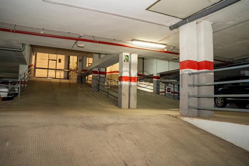 Foto 63e19c61-4cd0-4cf8-ba33-e4b0a9039388. Piso en paseo independencia 24 ¡descubre tu nuevo hogar en el corazón de la ciudad! este magnífico piso, situado a un paso de la renovada plaza de la merced. en Huelva