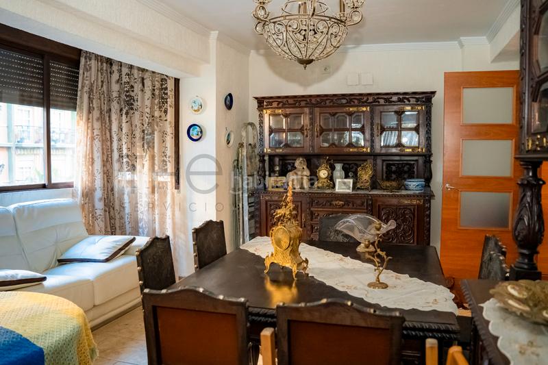 Foto 6b3dd74f-d8b3-44fd-a9bf-854fe3308d9f. Piso en paseo independencia 24 ¡descubre tu nuevo hogar en el corazón de la ciudad! este magnífico piso, situado a un paso de la renovada plaza de la merced. en Huelva