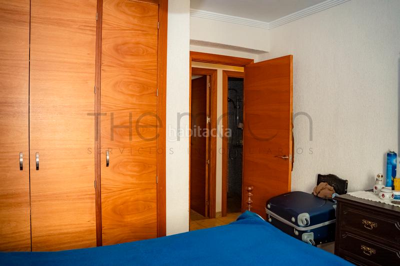 Foto b35680d8-12df-43a5-8c17-33d6e124bc33. Piso en paseo independencia 24 ¡descubre tu nuevo hogar en el corazón de la ciudad! este magnífico piso, situado a un paso de la renovada plaza de la merced. en Huelva