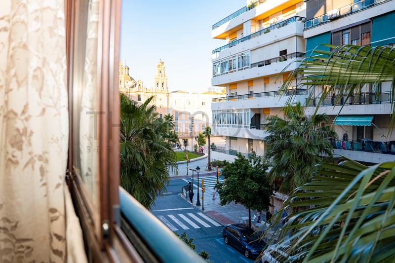 Foto ea6d0022-0758-4ae3-ab89-1fb8c545dadd. Piso en paseo independencia 24 ¡descubre tu nuevo hogar en el corazón de la ciudad! este magnífico piso, situado a un paso de la renovada plaza de la merced. en Huelva