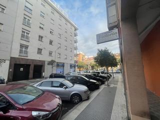 Lloguer Local Comercial a Calle escritor luis manzano 14. Local en alquiler en calle escritor luis manzano 1, molino de la