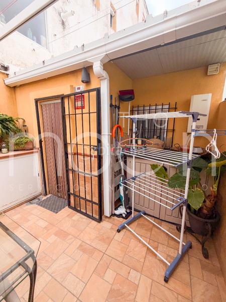 Foto 09925303-22bb-4964-a183-b4e198501386. Flat in calle oregón 3 in Isla Chica Huelva