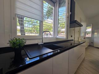 Appartement  Calle de luis vives. Espectacular bajo reformado en venta en arroyo de la miel !