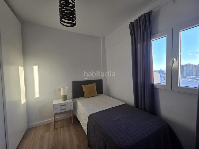 Foto 32302a32-1202-4c15-9975-07e8fe749d43. Location appartement dans Parque Ayala - Jardín de la Abadía - Huelín Málaga