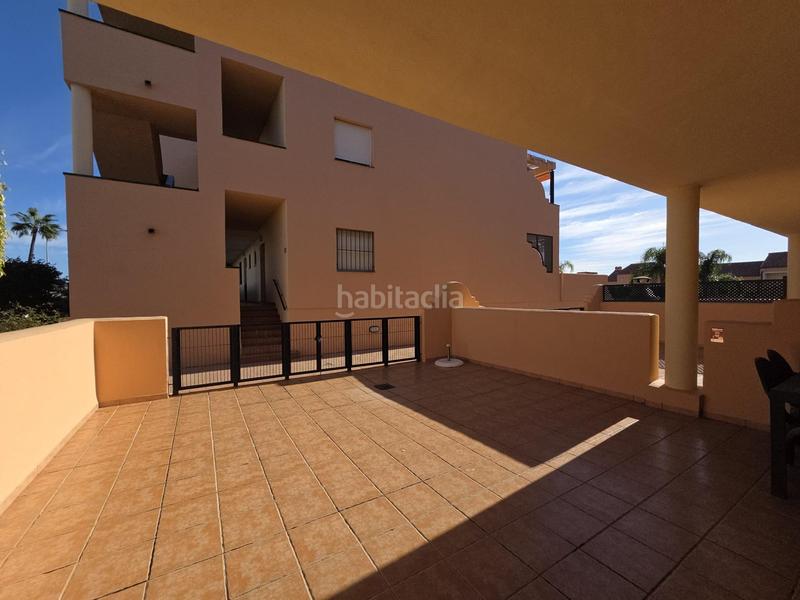 Foto 5cc0a6a4-7719-488a-8a8f-c13d9423a0a8. Appartement avec parking dans El Faro de Calaburra - Chaparral Mijas