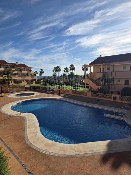 Foto bb8ca9c2-977e-4762-99c1-d813b7a7286a. Appartement avec parking dans El Faro de Calaburra - Chaparral Mijas