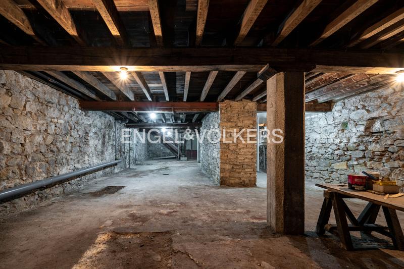 Foto 3bd03d9e-2a4c-4747-9805-7b680225289c. Business premise in Área Romántica Donostia - San Sebastián