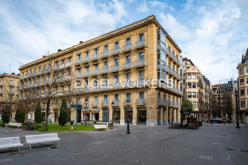 Foto 454a30c8-6b4f-4eda-8fe9-61420259ab11. Business premise in Área Romántica Donostia - San Sebastián