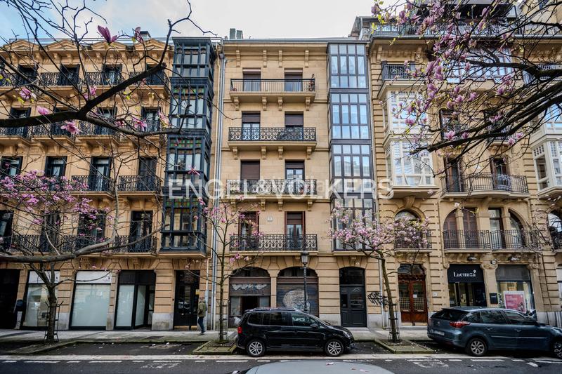 Foto 6d39679f-3287-42ef-be68-4a616978fde1. Business premise in Área Romántica Donostia - San Sebastián