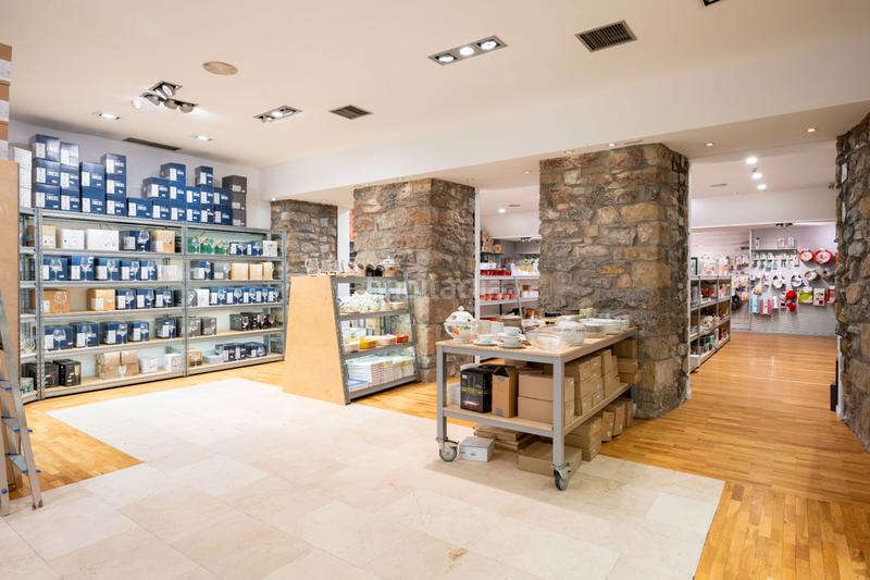 Foto 134c5e79-33b7-4fae-9595-56a92608b4e8. Business premise with heating in Área Romántica Donostia - San Sebastián