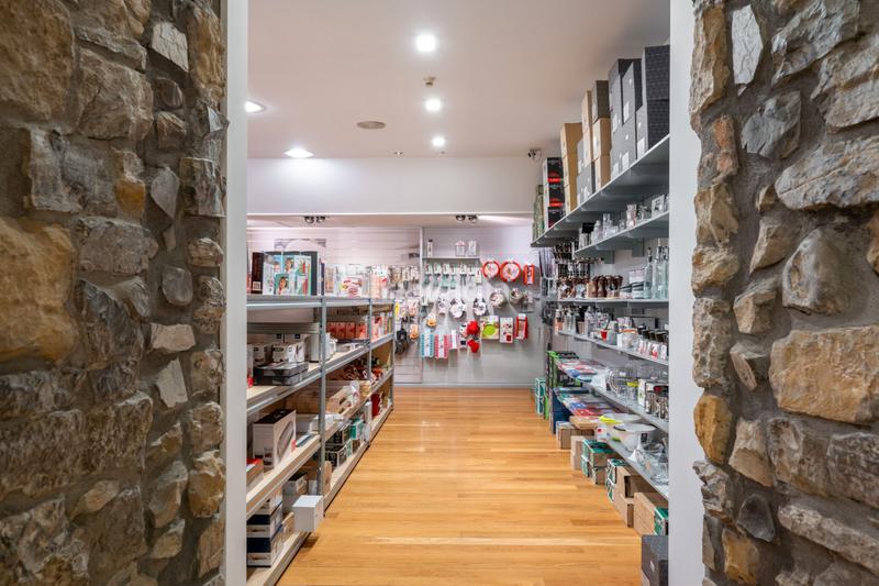 Foto 22b58c87-d17c-4616-a3dd-18489d4bac19. Business premise with heating in Área Romántica Donostia - San Sebastián