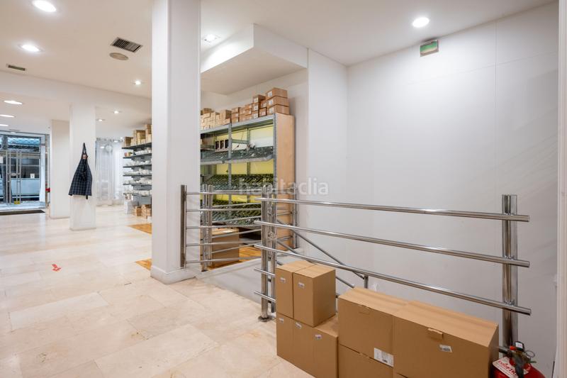 Foto 2f188a3c-a873-4b56-acf7-062cdd249130. Business premise with heating in Área Romántica Donostia - San Sebastián